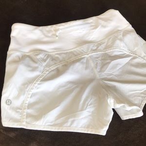 Speed up Lululemon short